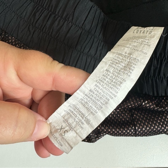 FABLETICS / Demi size xsmall biker workout shorts - Picture 4 of 6